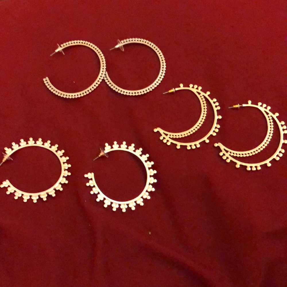Set of 3 Hoop Earrings!